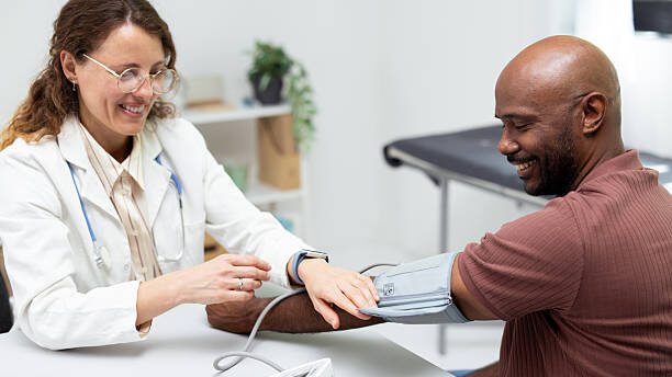 Blood Pressure Warning: 6 Morning Habits That Quietly Protect Your Heart